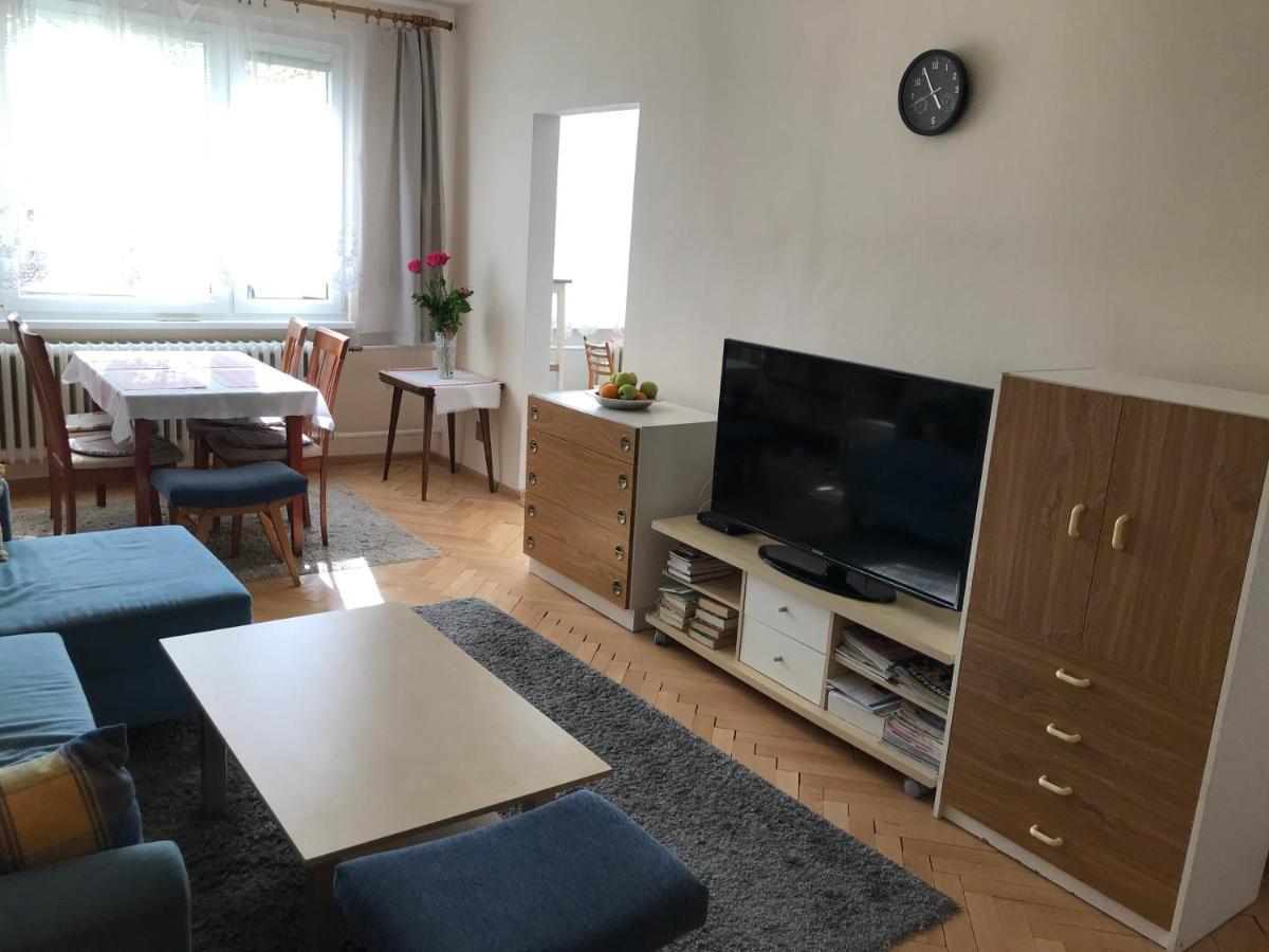 Sunny Appartment By The River Dolny Kubin Exteriör bild